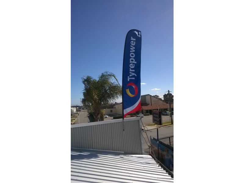 Banners Large ds feather Tyrepower 1
